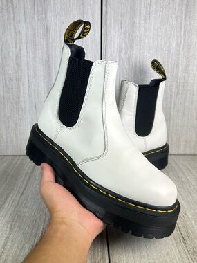 Dr. Martens Docs 2976 Quad White Leather Platform Chelsea Boots Women’s Size 8
